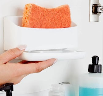 Command Under Sink Sponge Caddy