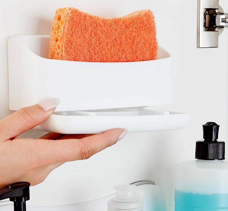 Command Under Sink Sponge Caddy