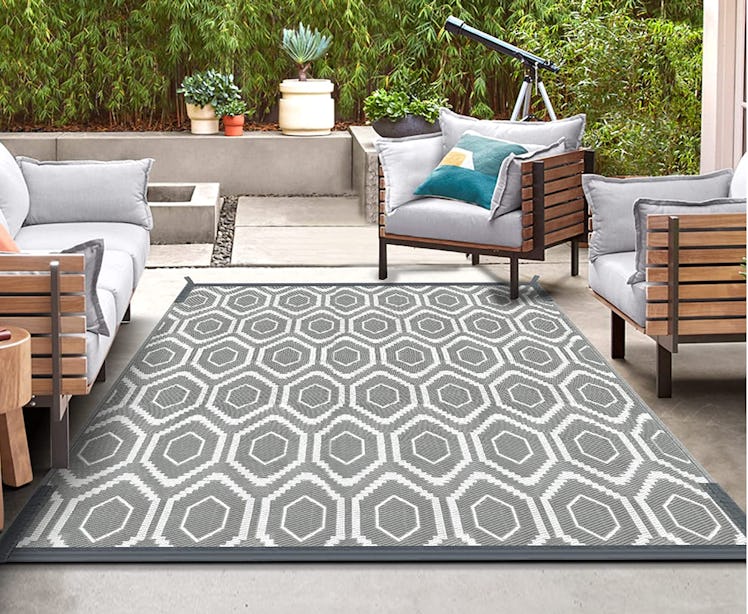 Fifame Outdoor Patio Rug