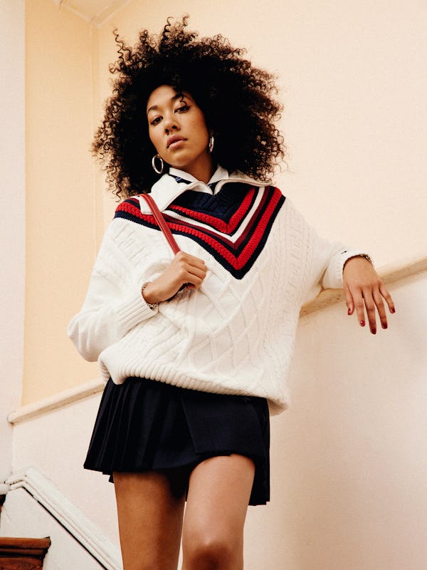 Aoki Lee Simmons takes fashion advice from her mom and sister, Kimora and Ming Lee Simmons.