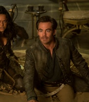 Chris Pine and Michelle Rodriguez star in 'Dungeons & Dragons: Honor Among Thives'