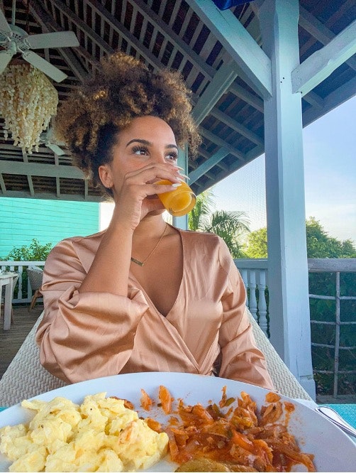 25 Perfect Vacation Hairstyles for Black Women in 2023