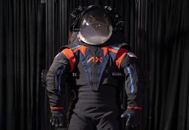 The Axiom suit with Marquis’ cover layer on.