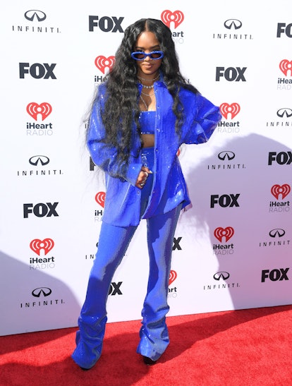 H.E.R. arrives at the 2023 iHeartRadio Music Awards at Dolby Theatre 