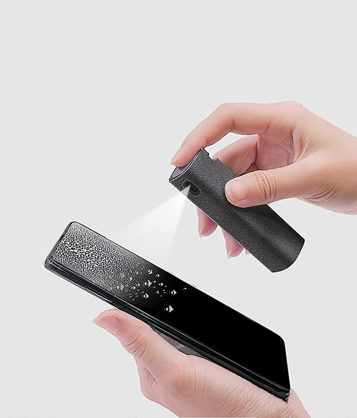 YTT Touchscreen Mist Cleaner