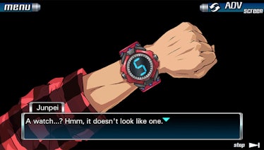 Junpei looking at bracelet with 5 on it