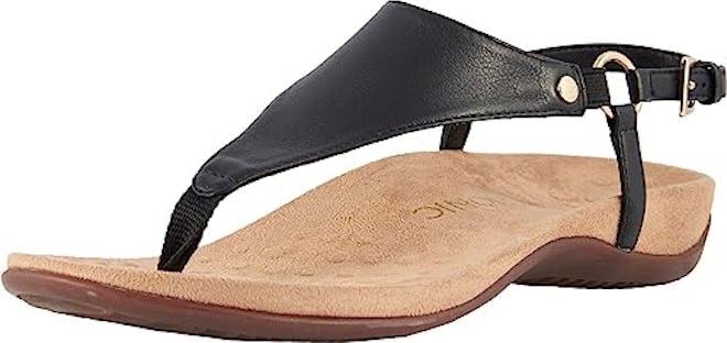 With an elegant sandal design, these shoes with ankle support are ideal for outdoor events.