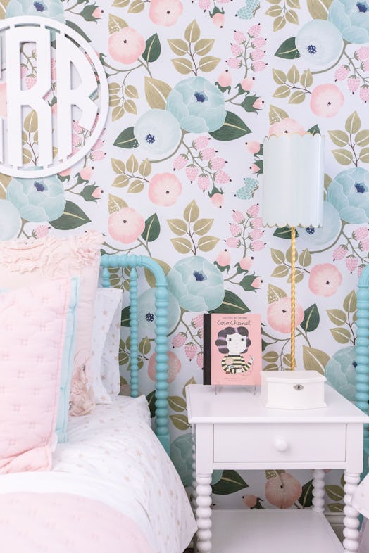 What is the Grandmillennial home decor style? Here’s what you need to know.