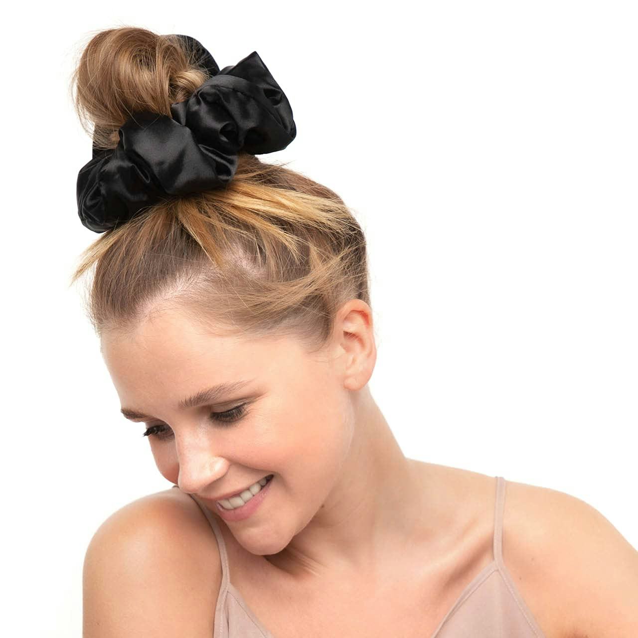 Kitsch Satin Hair Scrunchies (2-Pack)