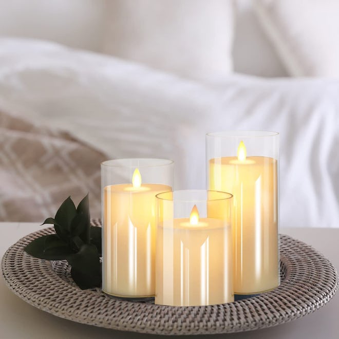 Tyawon Glass Battery Operated LED Flameless Candles with Remote