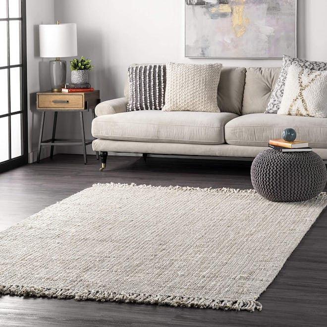nuLOOM Daniela Farmhouse Chunky Jute Accent Rug