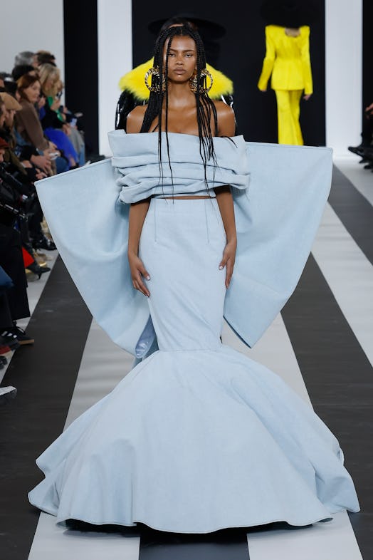 a look from nina ricci fall 2023