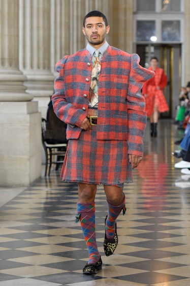 Paris, punk and platforms: Step inside Vivienne Westwood's AW23 collection  – Fashion North