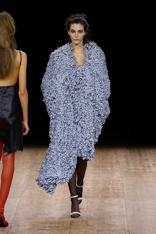 A model walks the runway during the Coperni Womenswear Fall Winter 2023-2024 show as part of Paris F...