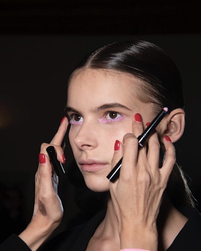 pink eyeliner at Victoria Beckham F/W '23