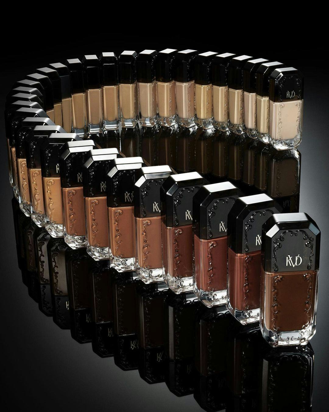 Bustle&rsquo;s beauty writer put the KVD Good Apple Serum Foundation to the test and penned an honest revi&hellip;