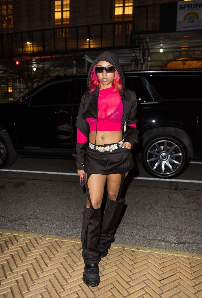 Belly button rings were all the rage in street style &lsquo;fits this fashion week.