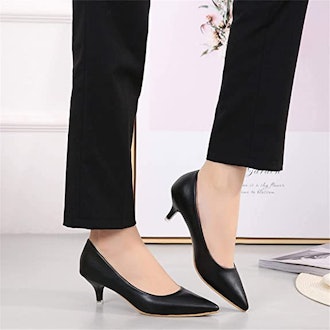 Stunner Pointed Toe Low Heel Dress Pump Shoes
