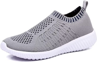 TIOSEBON Slip On Mesh Sneakers