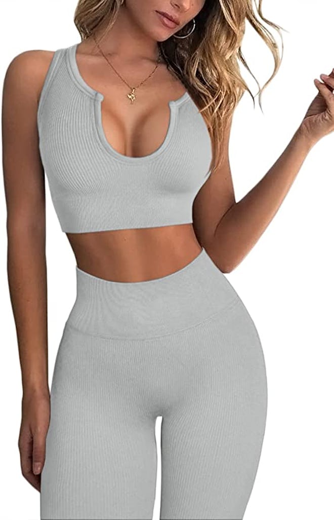 QINSEN Workout Outfit (2 Pieces)