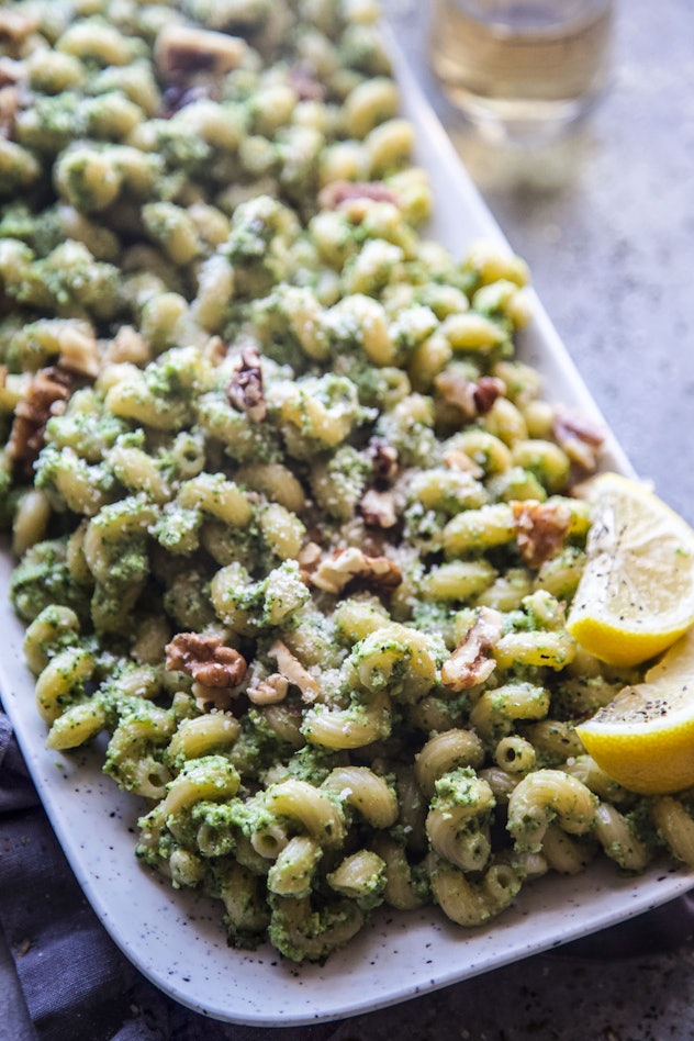 broccoli and pesto pasta for spring 
