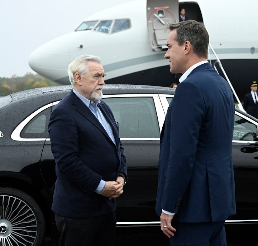 'Succession' fans noticed a plane in the Season 4 poster that teased Logan's death.