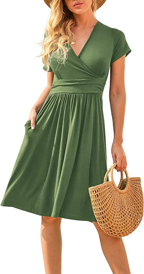 LILBETTER Short Sleeve V-Neck Dress