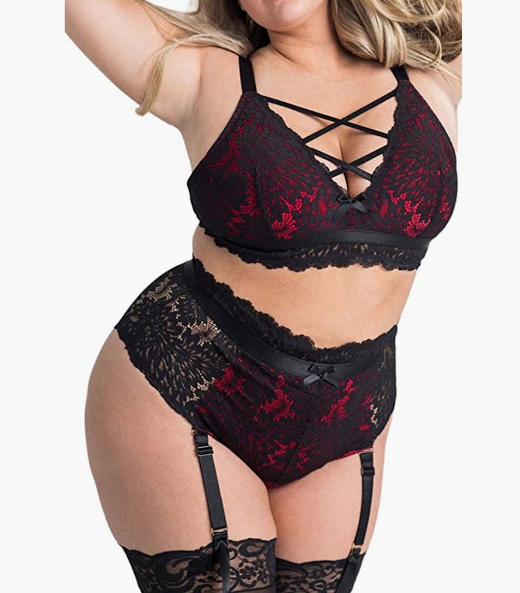 EVELUST Criss-Cross Suspender Bra Set