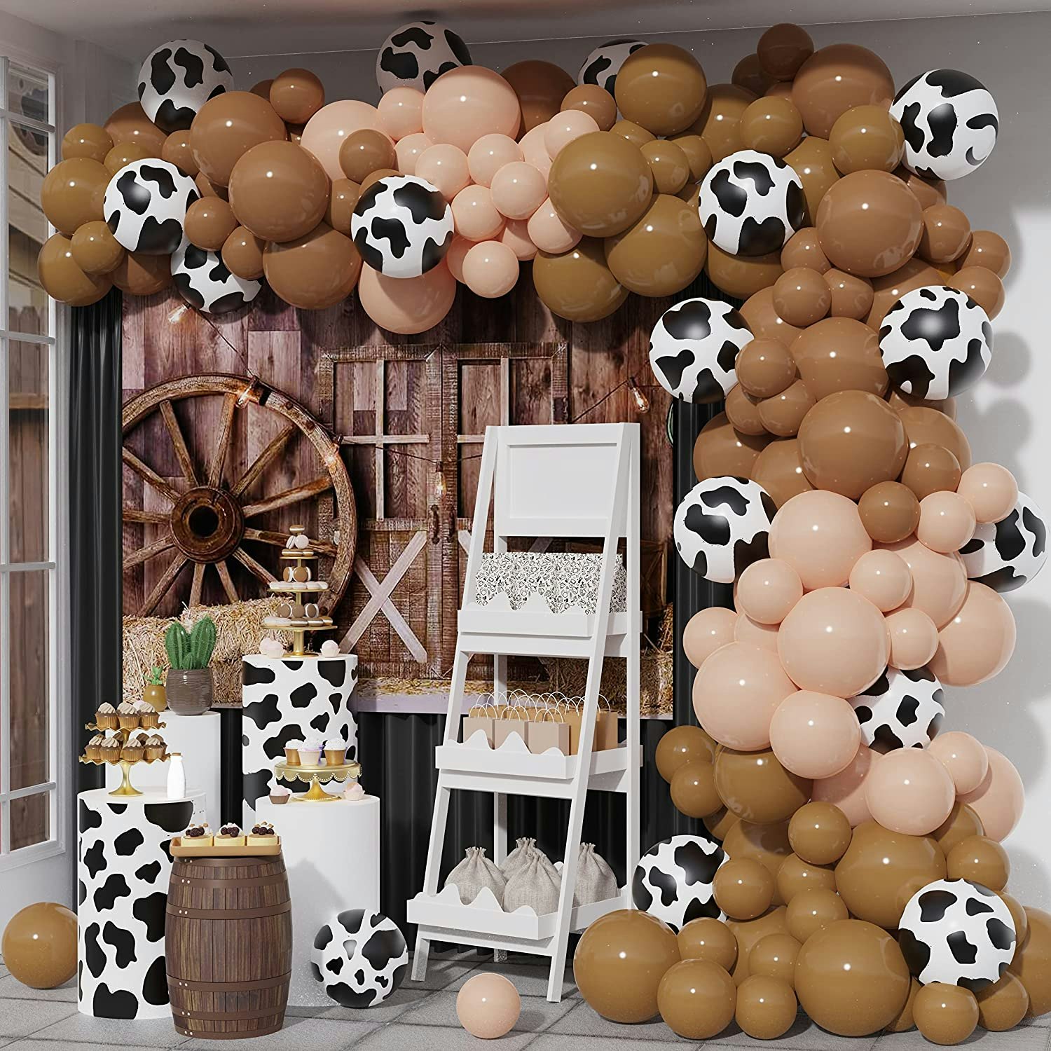 Cowboy baby hot sale shower decorations