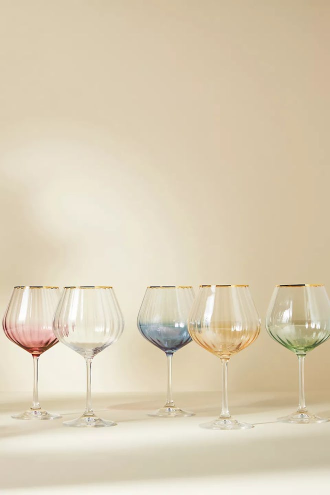 Mother's Day gifts for mother-in-law: colorful red wine glasses