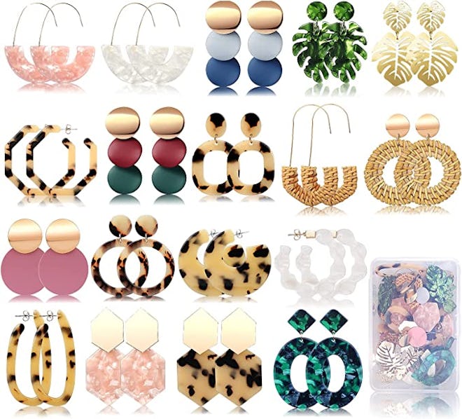 FIFATA Statement Earring Collection (18 Pairs)