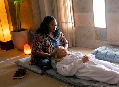 Natasha Rothwell and Jennifer Coolidge in 'The White Lotus.' Photo via HBO