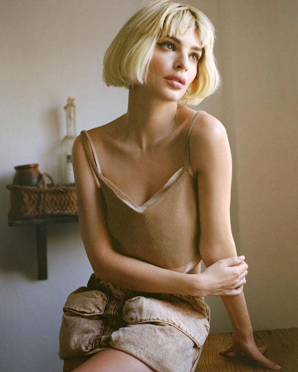 In a cover shoot for Vogue Spain, Emily Ratajkowski debuted a blonde French bob with bangs.