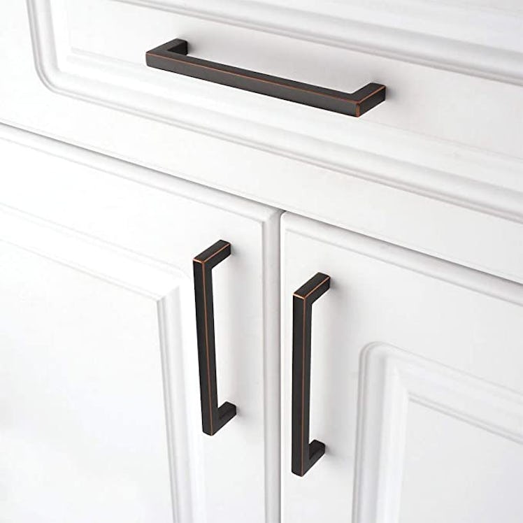 KOOFIZO Solid Square Bar Cabinet Handle (10-Pack)