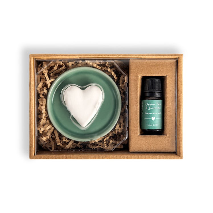 Demdaco Heart Diffuser Stone With Fragrance Oil and Tray