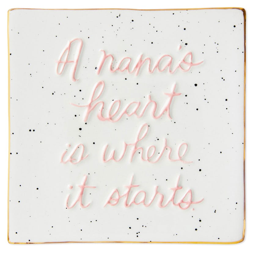 A Nana's Heart Ceramic Tile Quote Sign