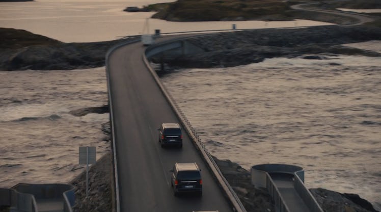 The Atlantic Ocean Road is one of the 'Succession' Season 4 filming locations in Norway. 