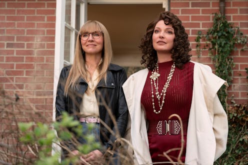 Tully (Katherine Heigl) and Kate (Sarah Chalke) in the final season of 'Firefly Lane.'