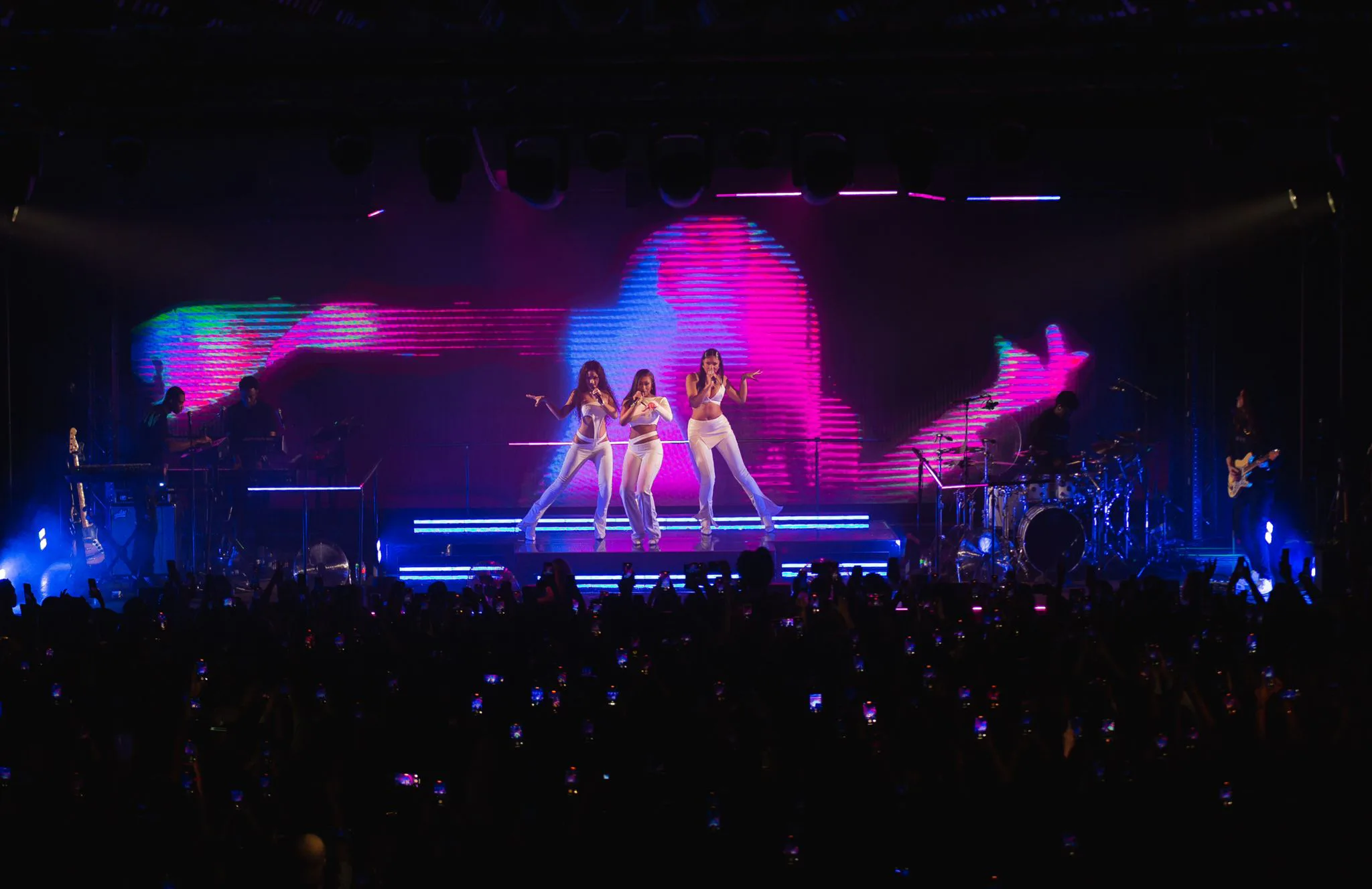 FLO’s Creative Director On The Making Of Their Throwback Debut Tour