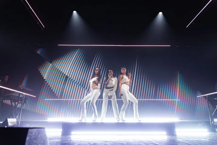 FLO’s Creative Director On The Making Of Their Throwback Debut Tour