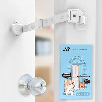 Neobay Adjustable Door Strap and Latch for Cats