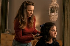 Rachel McAdams as Barbara Simon and Abby Ryder Fortson as Margaret in 'Are You There God? It's Me, M...