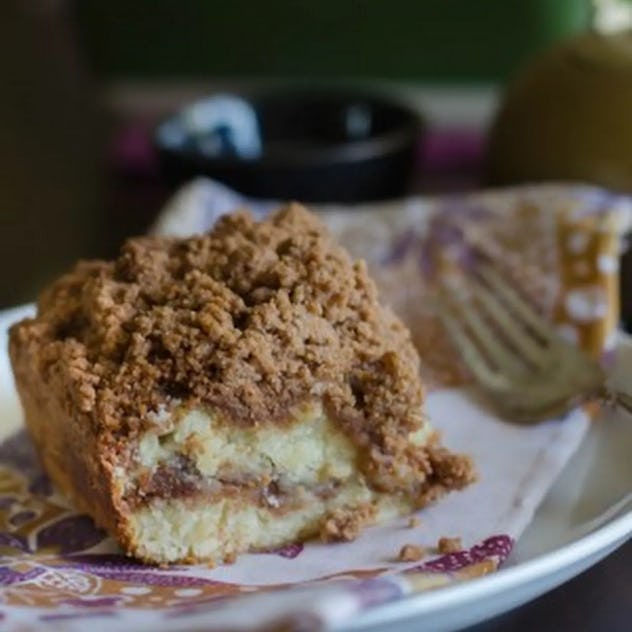 cinnamon crumb coffee cake