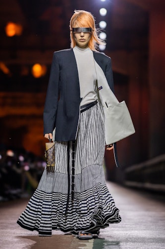 Louis Vuitton unveils Women's Pre-Fall 2020 collection - GLASS HK