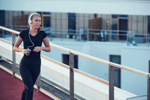 How to run a faster mile, according to the pros.