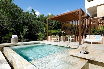 The private pool suite at the TRS Yucatan is where 'Love Is Blind' Season 4 filmed and the resort wh...