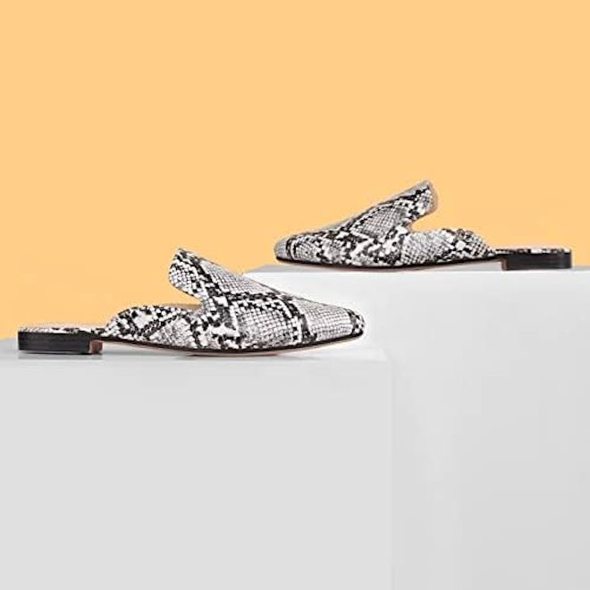 MUSSHOE Pointed Toe Mules