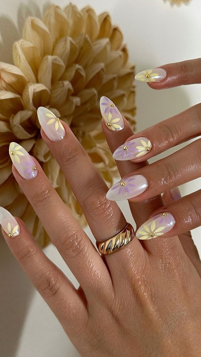 Boho Chic Floral Nail Magic