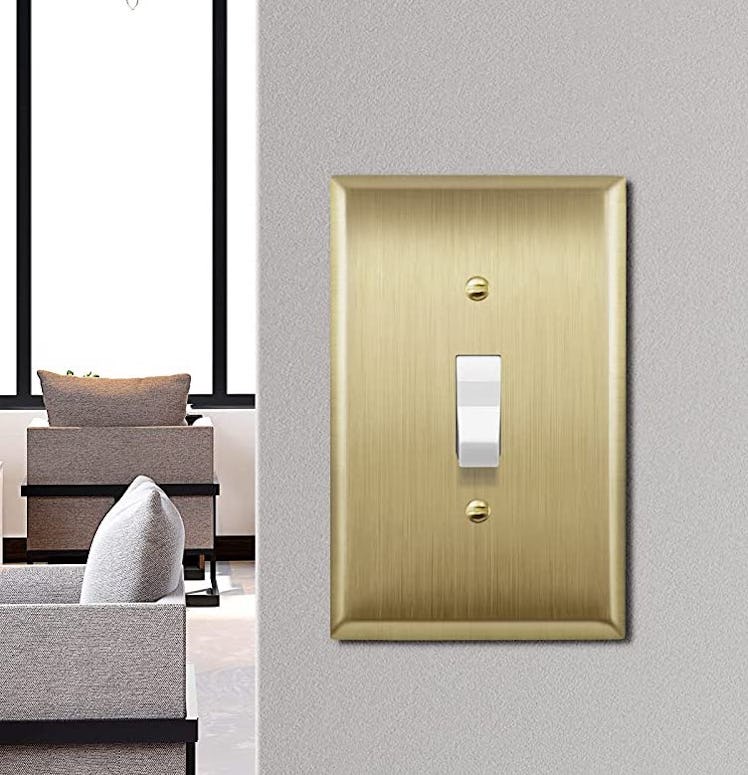LIDER Toggle Wall Switch Plate