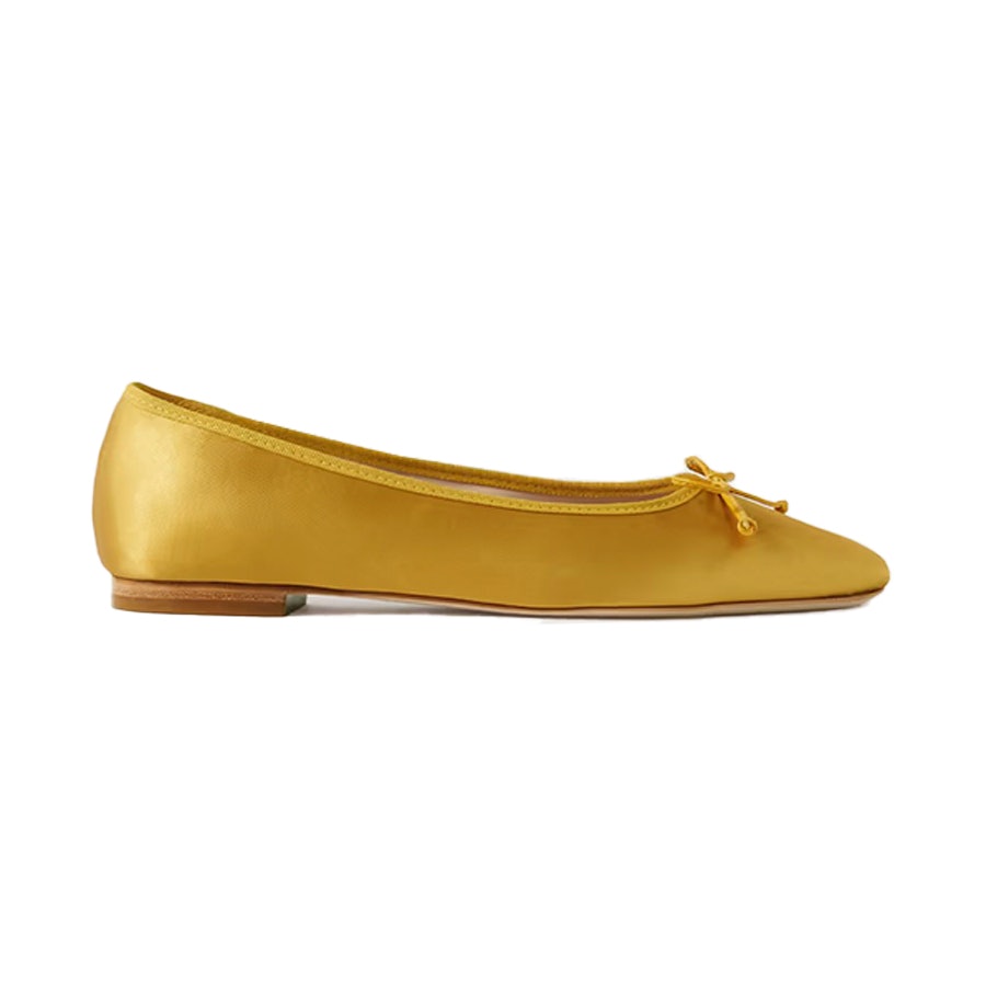 Plié your way into 2023's ballet flat trend like these Scandi